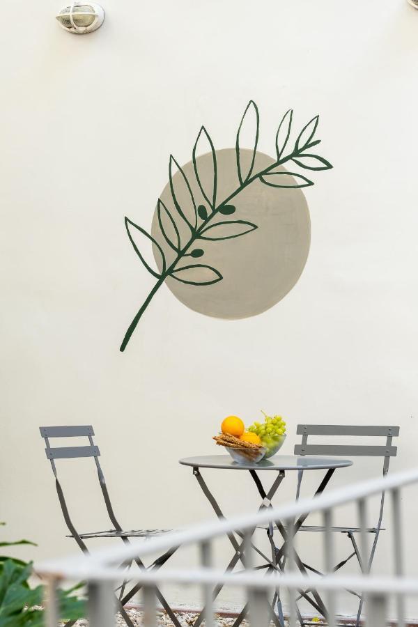 Central5 Boutique Apartments With Common Garden Next To Metro Atena Exterior foto
