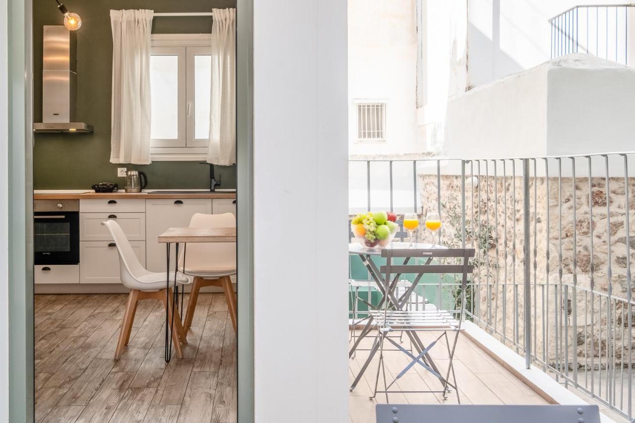 Central5 Boutique Apartments With Common Garden Next To Metro Atena Exterior foto