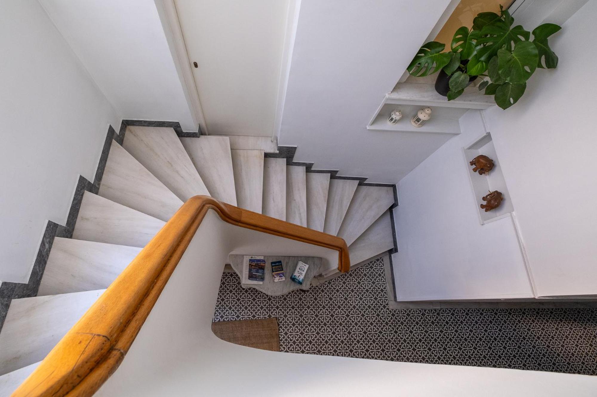 Central5 Boutique Apartments With Common Garden Next To Metro Atena Exterior foto