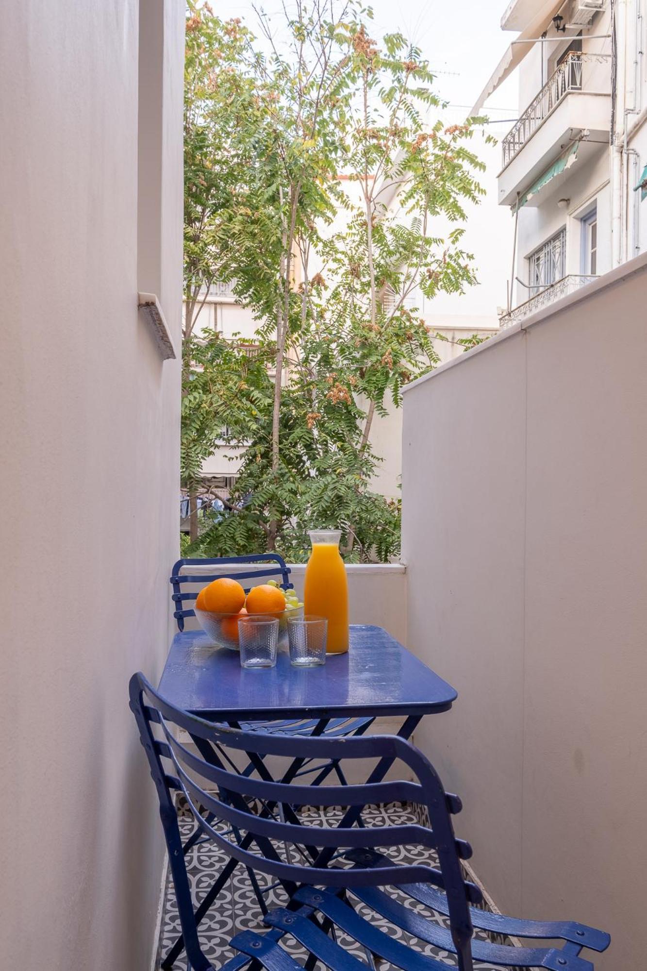 Central5 Boutique Apartments With Common Garden Next To Metro Atena Exterior foto